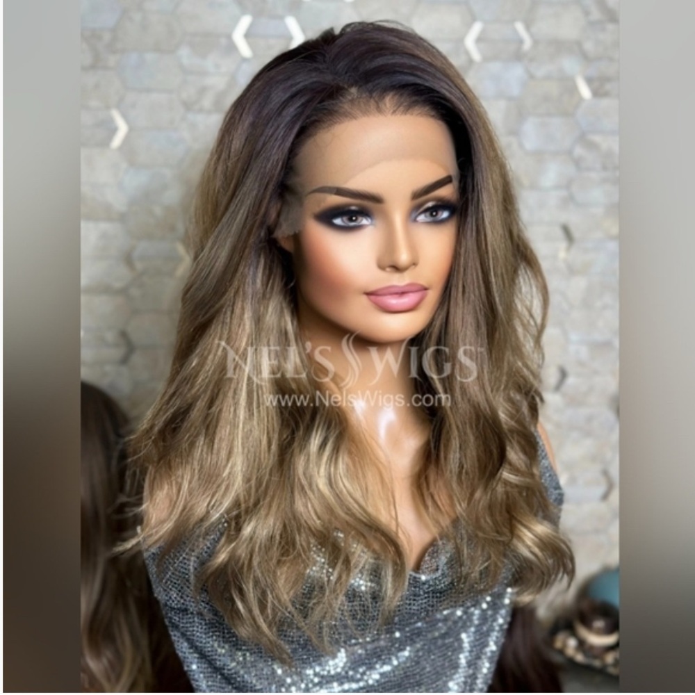 Nel’s Wigs Grace Bronde Standard Cap